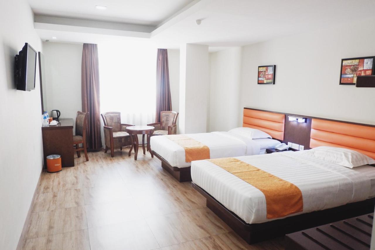 Hans Batam Hotel